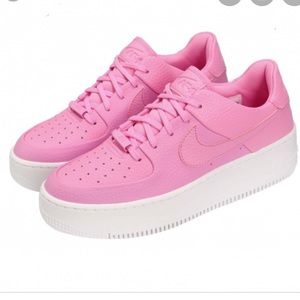 Nike Air Force 1 Sage Low